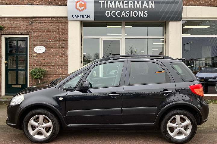 Suzuki SX4 1.6 4Grip Exclusive