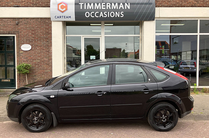 Ford Focus 1.6-16V Ghia|Automaat|Cruise-Climate Ctrl|